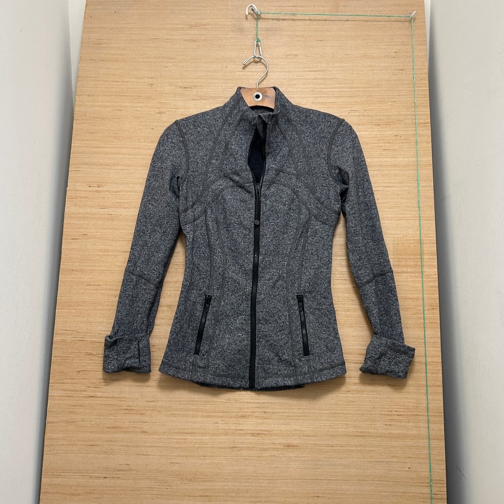Lululemon Define Jacket Heathered Black Space Dye Size 4 Full Zip Yoga Jacket